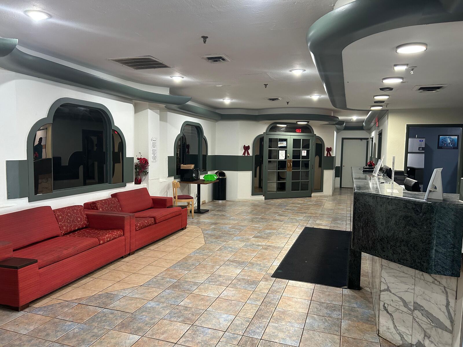 SWMI Hotels lobby lounge seating area