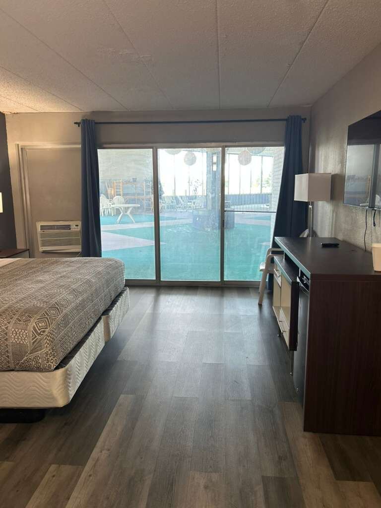 Optional Kitchenette Room at SWMI Hotels overlooking the pool